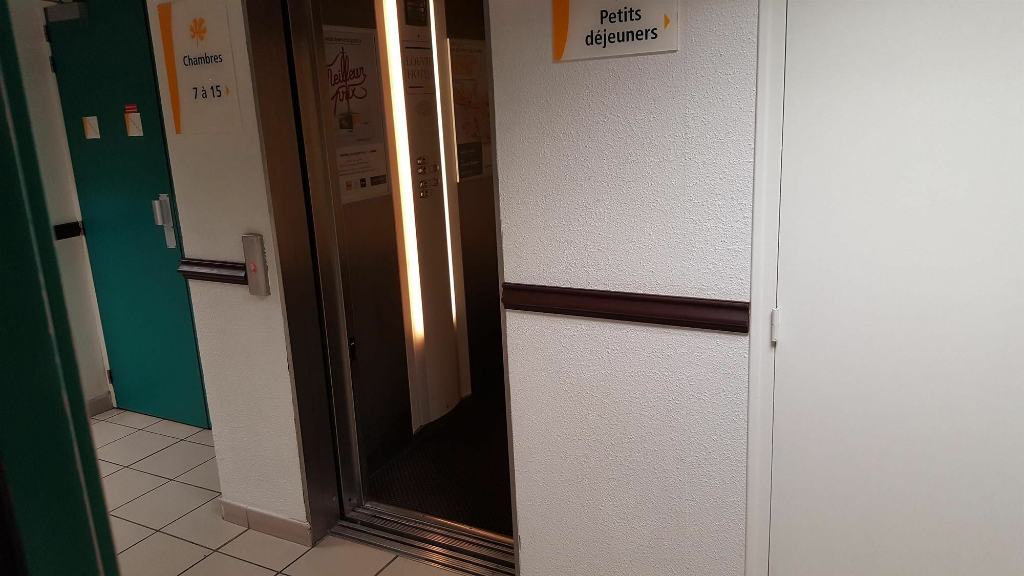 Premiere Classe Orleans Ouest - La Chapelle St Mesmin Eksteriør billede